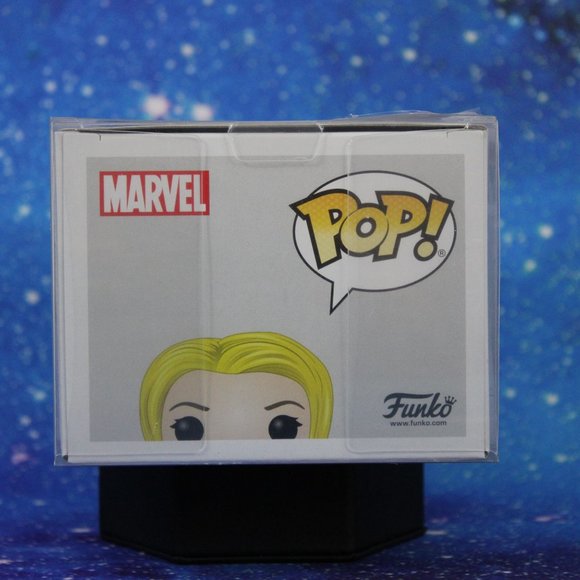Funko POP! Marvel Fantastic Four Invisible Girl (Translucent) #567 Spec Edition - Picture 5 of 6